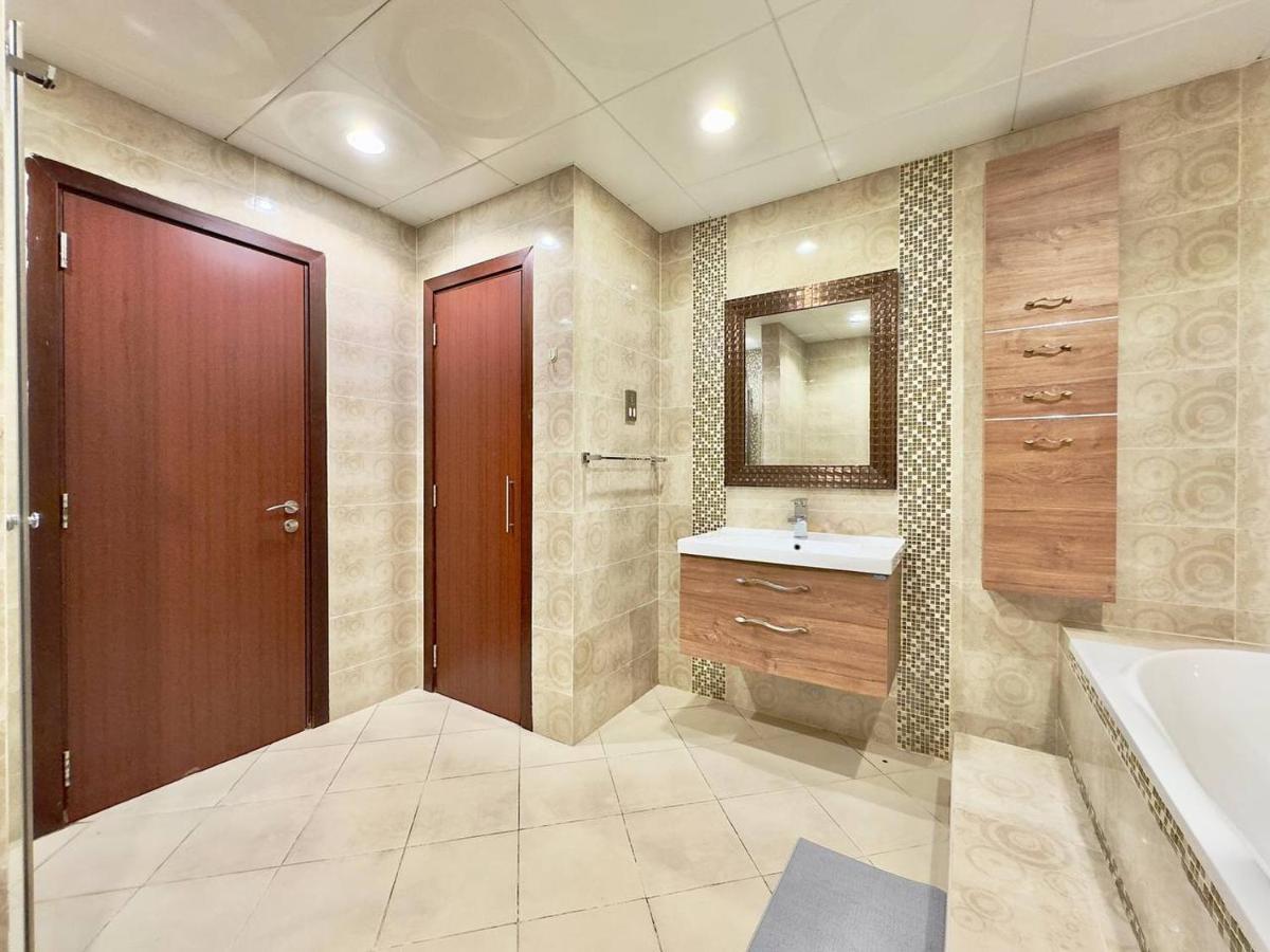 Ar Holiday Home Jbr 2 Dubai Eksteriør bilde